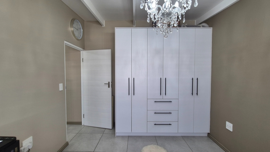 3 Bedroom Property for Sale in Jacobsbaai Western Cape